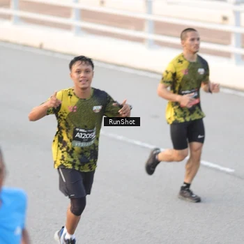 Runner Photo 6820346