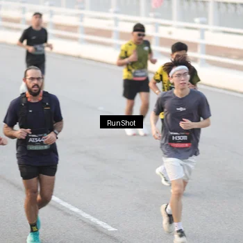 Runner Photo 6820357