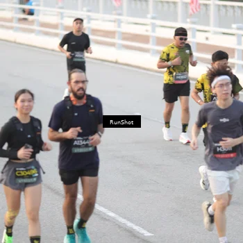 Runner Photo 6820465