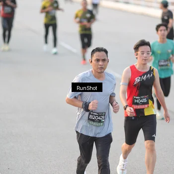 Runner Photo 6820624