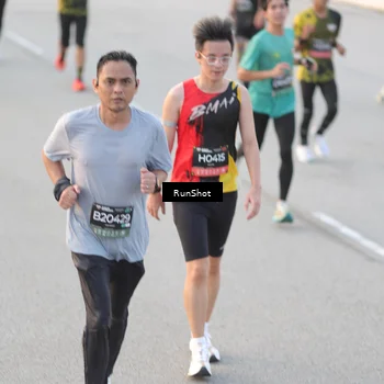 Runner Photo 6820667