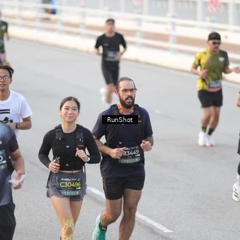 Runner Photo 6820691