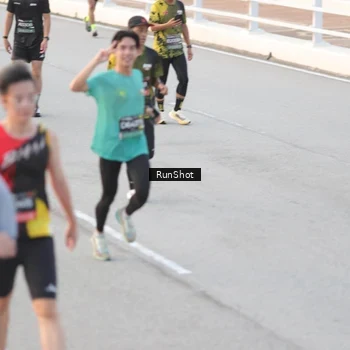Runner Photo 6820735