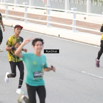 Runner Photo 6820833