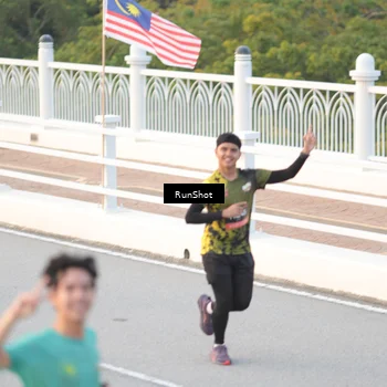 Runner Photo 6820901