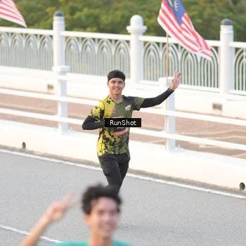 Runner Photo 6820949