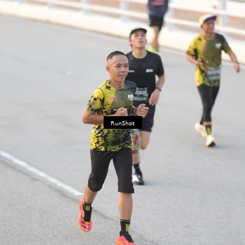Runner Photo 6821148
