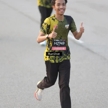 Runner Photo 6821274