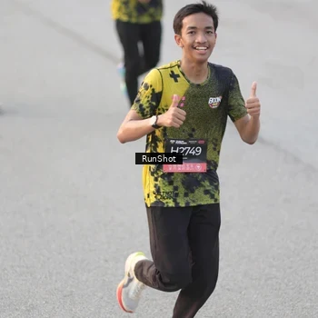 Runner Photo 6821292
