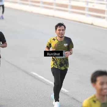 Runner Photo 6821337