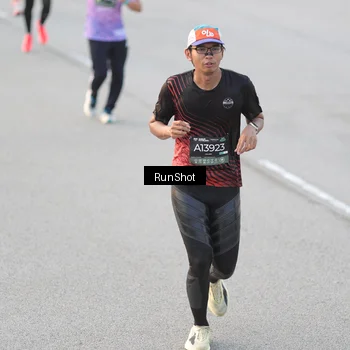 Runner Photo 6821451