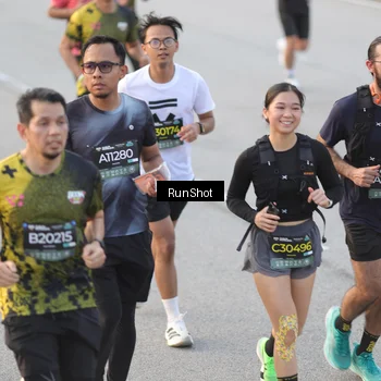 Runner Photo 6821692