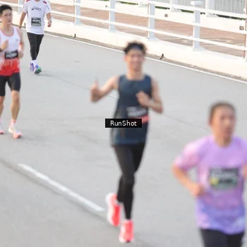 Runner Photo 6821870