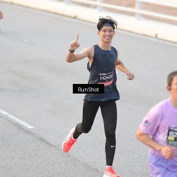 Runner Photo 6821917