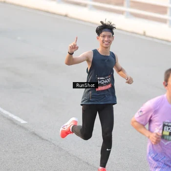 Runner Photo 6821928