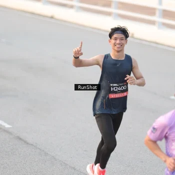 Runner Photo 6821961