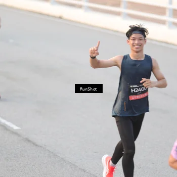 Runner Photo 6821971