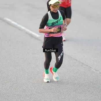 Runner Photo 6822096