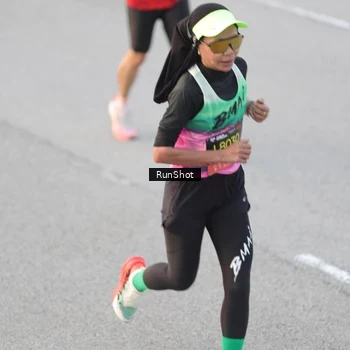 Runner Photo 6822224