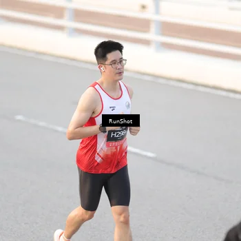 Runner Photo 6822293