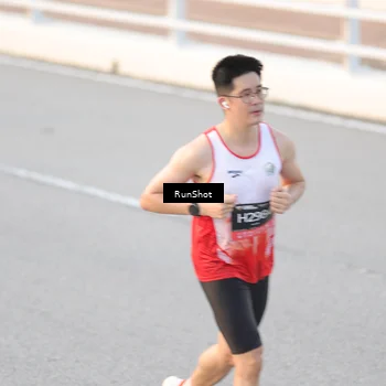 Runner Photo 6822348