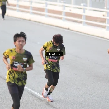 Runner Photo 6822626