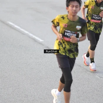 Runner Photo 6822724