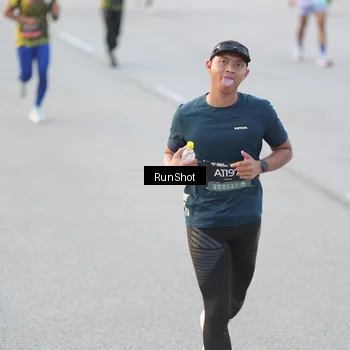 Runner Photo 6822904