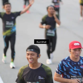 Runner Photo 6822915