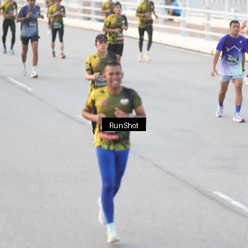 Runner Photo 6823009