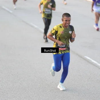 Runner Photo 6823086