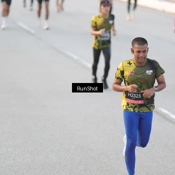 Runner Photo 6823135
