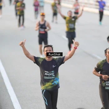 Runner Photo 6823140