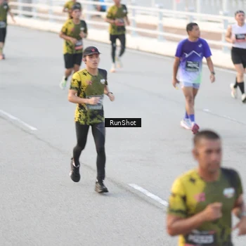 Runner Photo 6823196