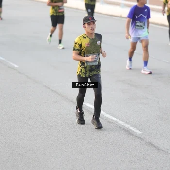 Runner Photo 6823271