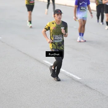 Runner Photo 6823301