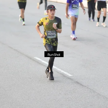 Runner Photo 6823317