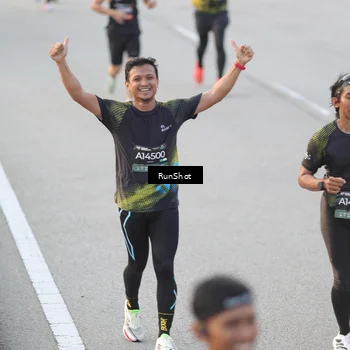 Runner Photo 6823479
