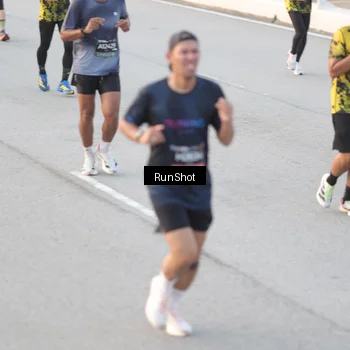 Runner Photo 6823776