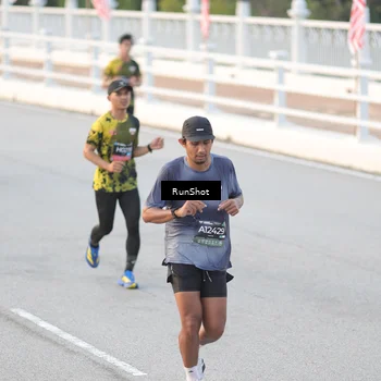 Runner Photo 6823926