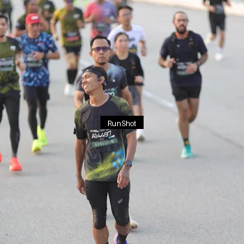 Runner Photo 6824033
