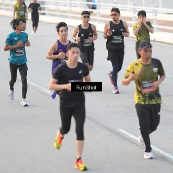 Runner Photo 6824133