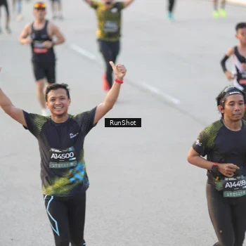 Runner Photo 6824147
