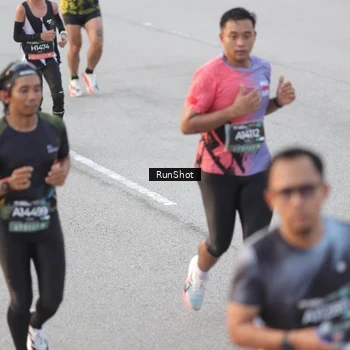 Runner Photo 6824368