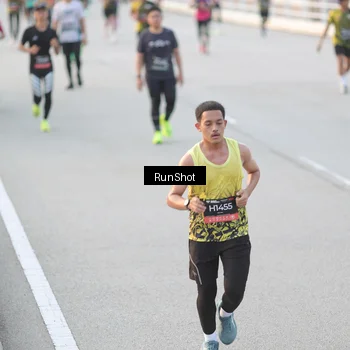 Runner Photo 6824456