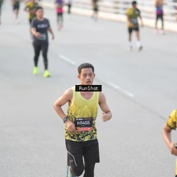 Runner Photo 6824470