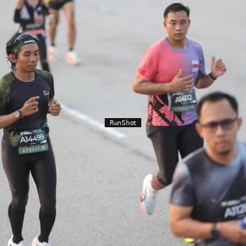 Runner Photo 6824482