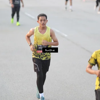 Runner Photo 6824505