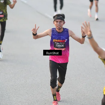 Runner Photo 6824904