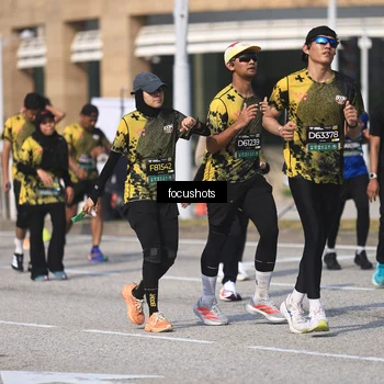 Runner Photo 6824980